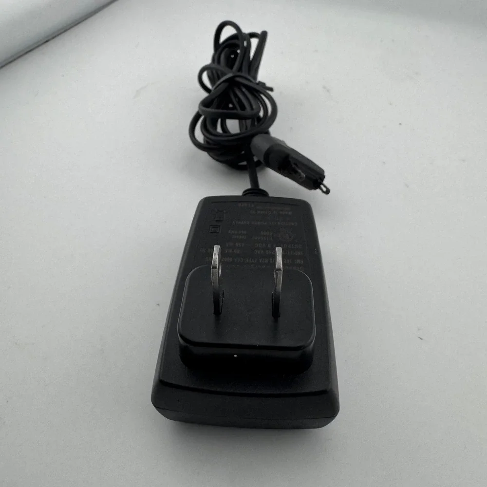 Sony Ericsson AC Adapter BML 162 168/2 R2A Black Wall Charger Proprietary Plug